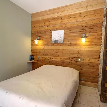 De Charme Avec Piscine Privative, Terrasse, Jardin, Proche Riviere - Animaux Acceptes - Fr-1-496-25 Vakantiehuis Croizet-sur-Gand