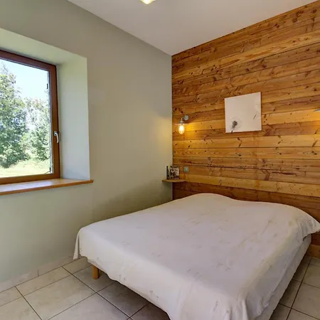 De Charme Avec Piscine Privative, Terrasse, Jardin, Proche Riviere - Animaux Acceptes - Fr-1-496-25 Croizet-sur-Gand
